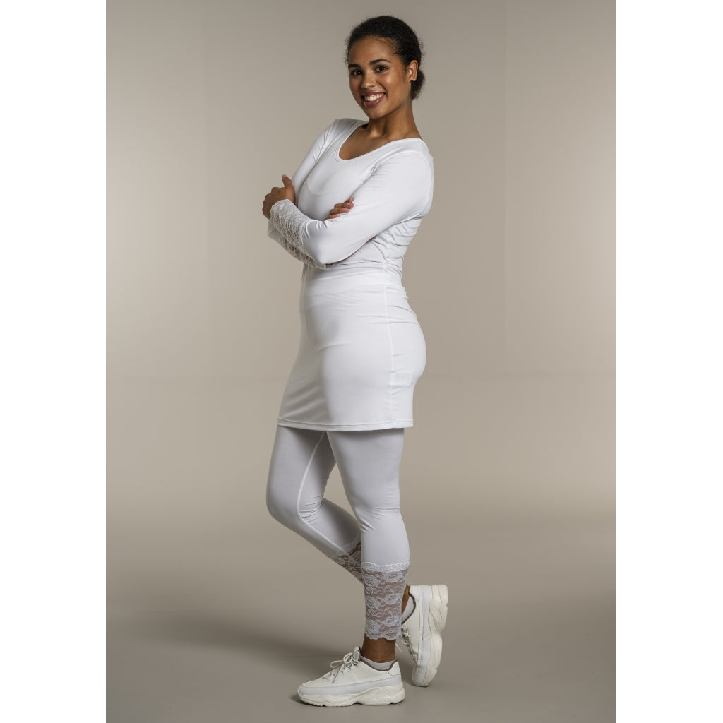 Sandgaard Bluse med blonde ærmer Top White